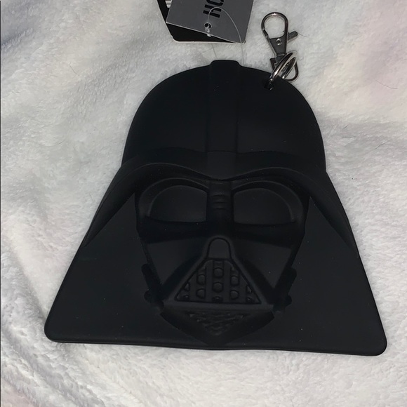 Hot Topic Handbags - Darth Vader Molded Coin Purse